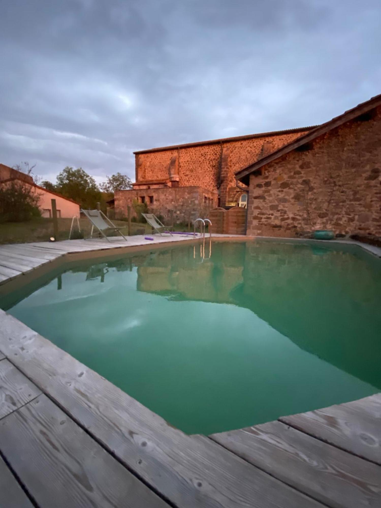 Vieille-Brioude Chambres Et Maisons D'Hotes Du Prieure De La Bajasse - Le 1150 المظهر الخارجي الصورة